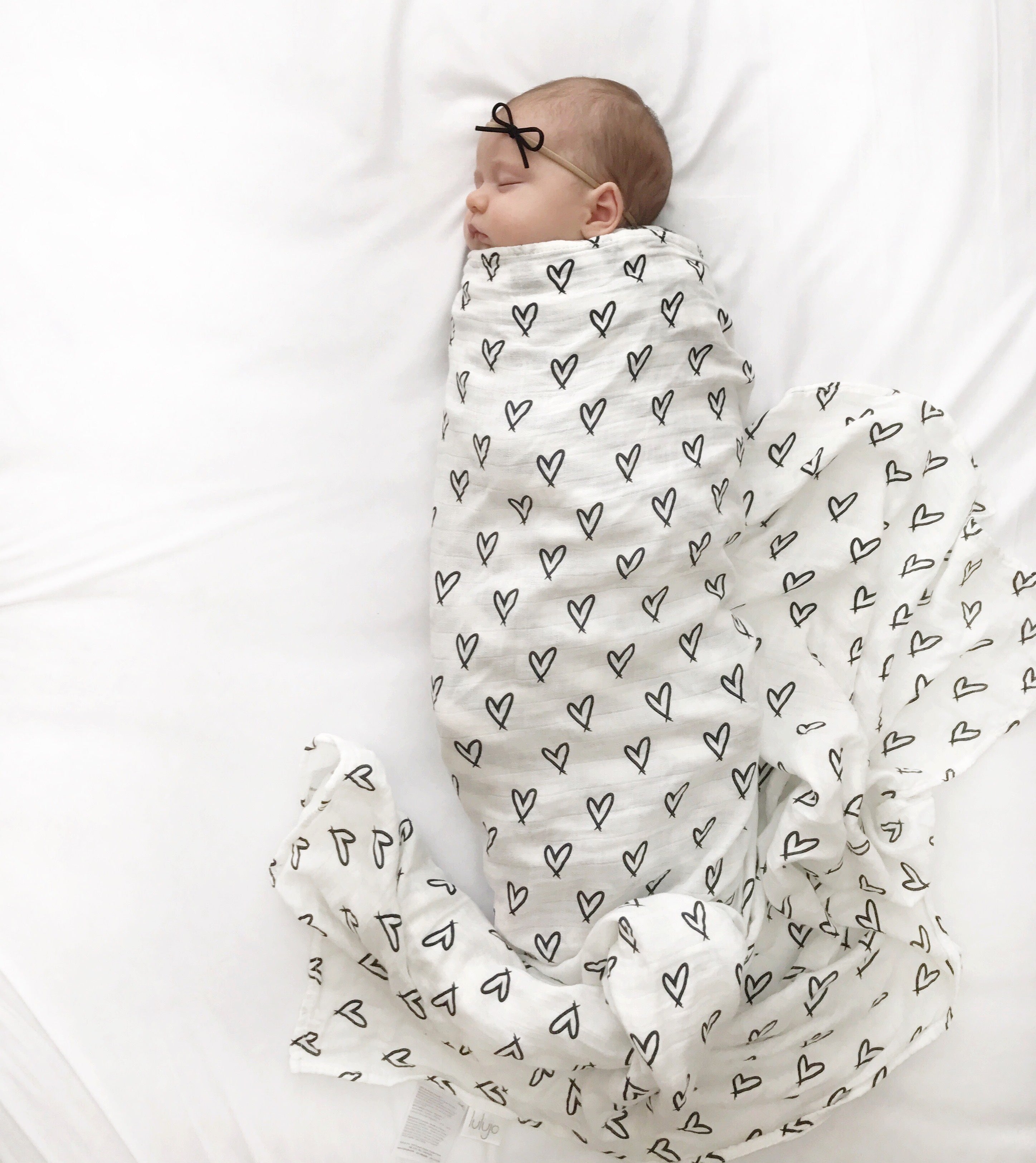 Lulujo - Bamboo Swaddle