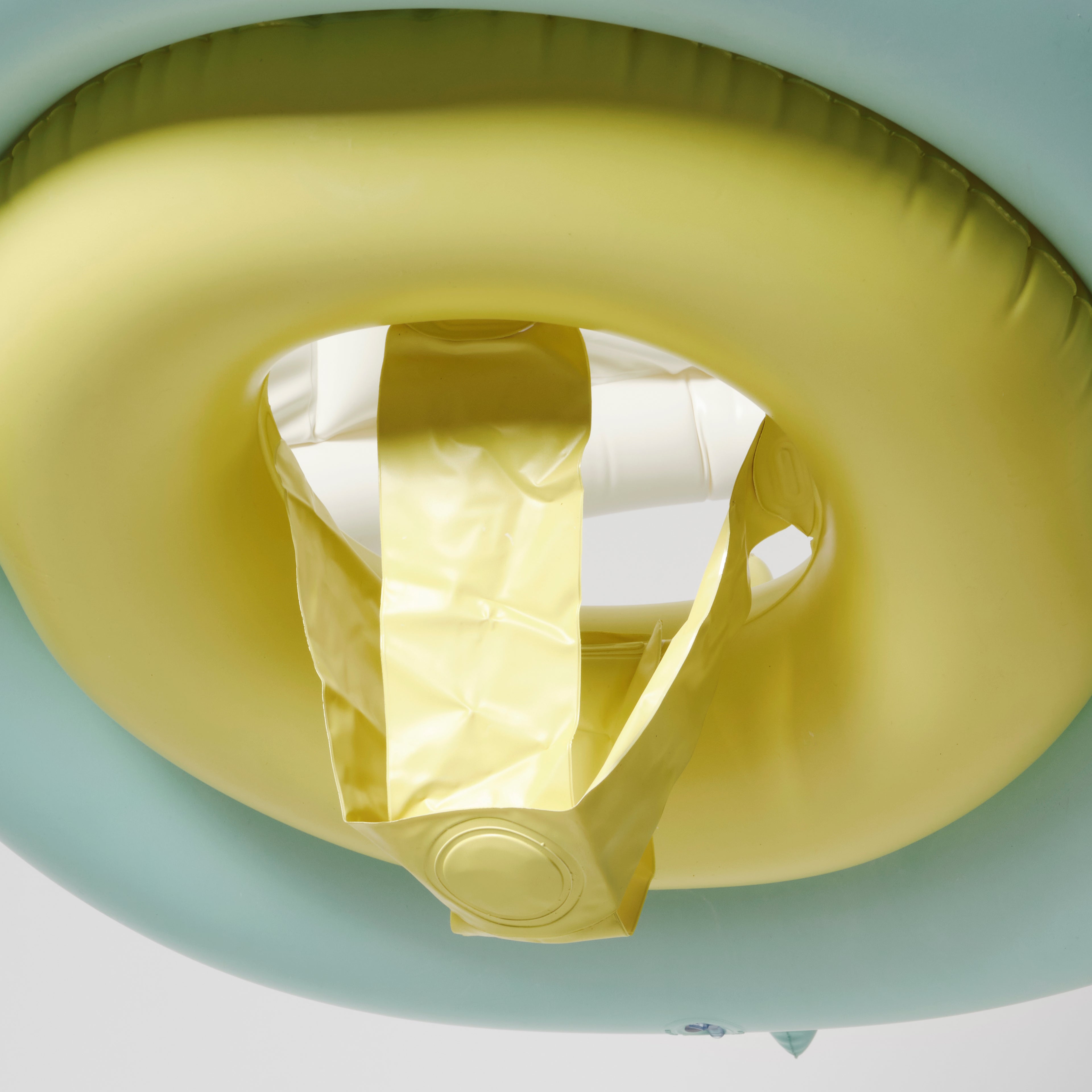 Sunnylife - Baby Float Salty the Shark