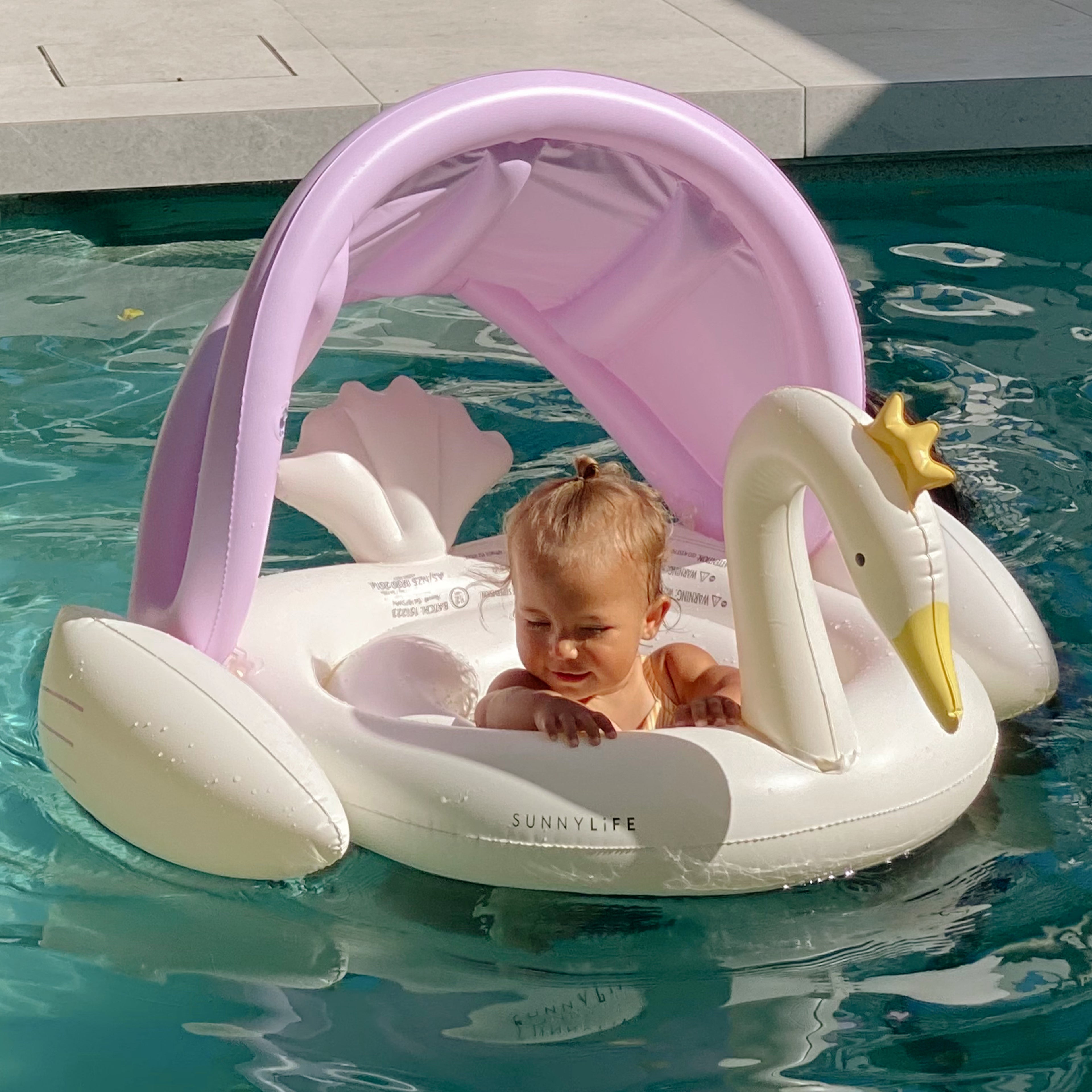 Sunnylife - Baby Float Princess Swan