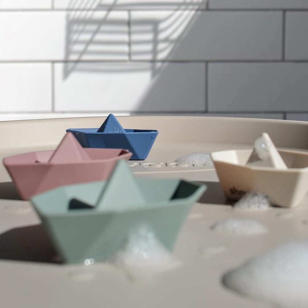 Shnuggle - Stack and Sail Bath Boat Toys (Set of 4)