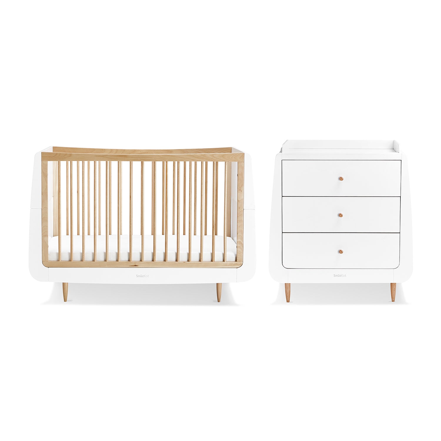 Snuz White Nursery Set SnuzKot + SnuzKot Changer Skandi - Pack of 2