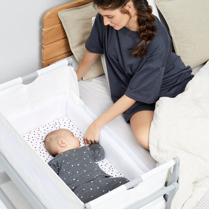 SnuzPod4 Bedside Crib