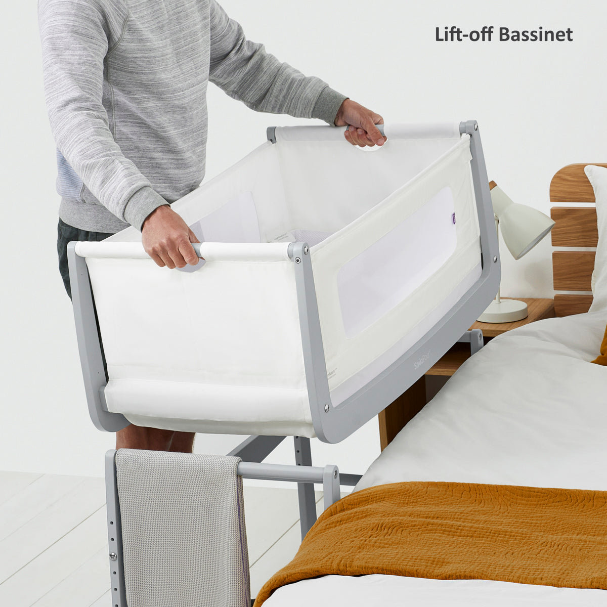 SnuzPod4 Bedside Crib