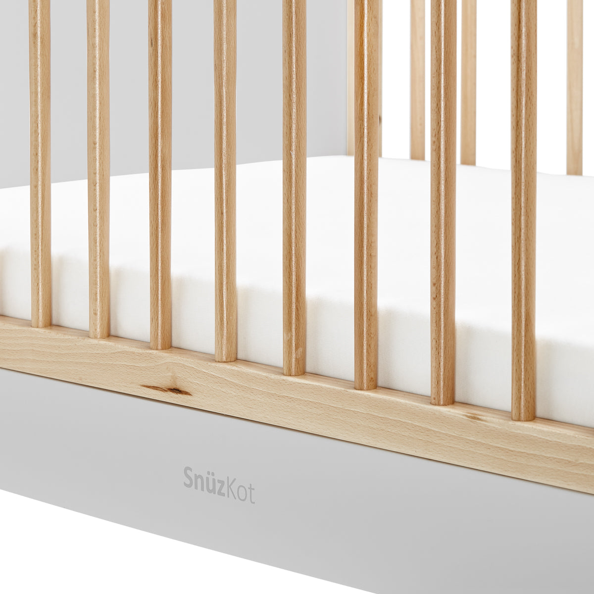 SnuzKot Skandi Cot Bed