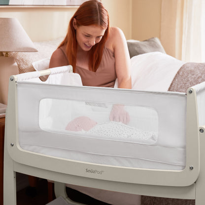 SnuzPod4 Bedside Crib