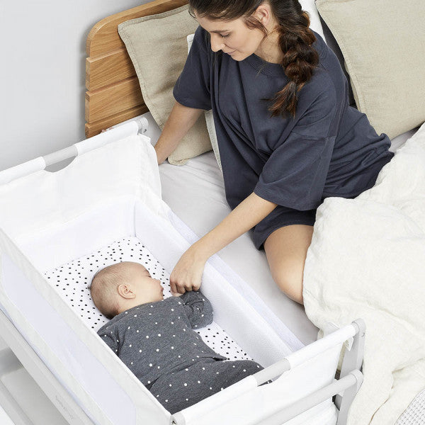 SnuzPod4 Bedside Crib