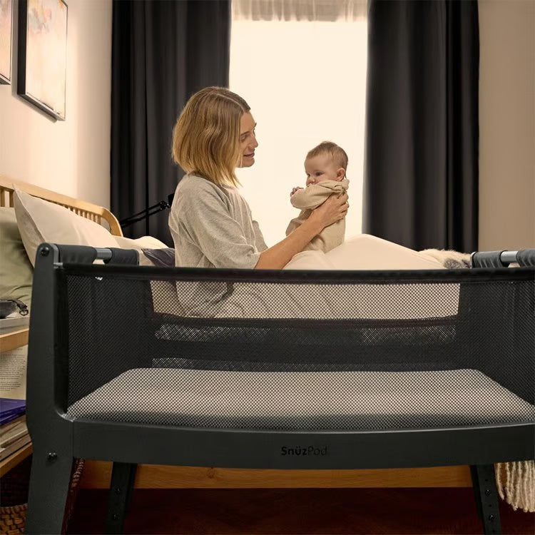 SnuzPod Studio Bedside Crib