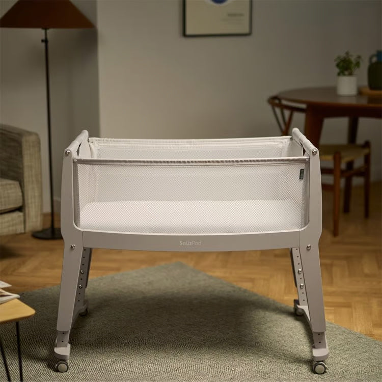 SnuzPod Studio Bedside Crib