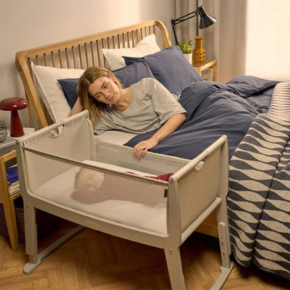 SnuzPod Studio Bedside Crib