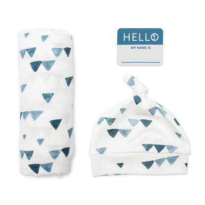 Lulujo Hello World Set (Bamboo Hat + Swaddle blanket)