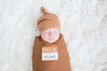 Lulujo Hello World Set (Bamboo Hat + Swaddle blanket)