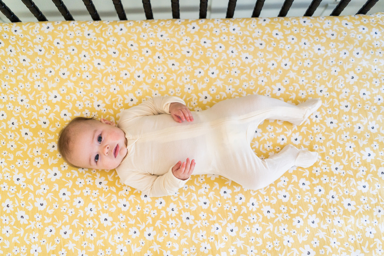 Lulujo Muslin Crib Sheet (135cm x 70cm)