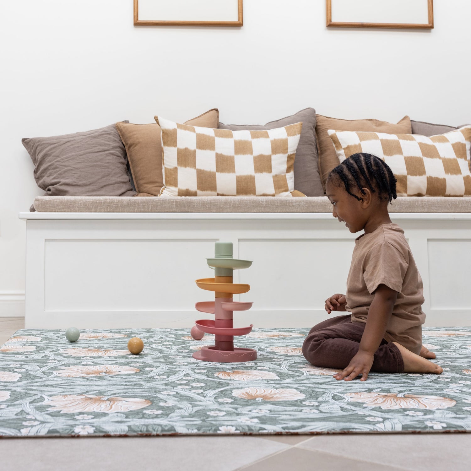 Totter &amp; Tumble - Pimpernel Wooded Dell &amp; Bachelors Button Brick Dust Playmat - Large