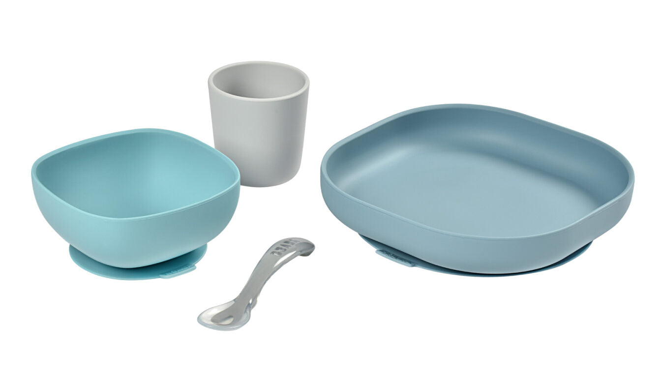 Beaba Silicone Meal Set of 4, It include 1 plate + 1 bowl + 1 cup + 1 silicone 2nd age spoon. Now available online in UAE